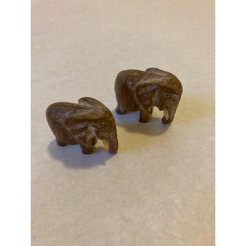 Carved Wooden Miniature Elephant Figurines Lot of 2 Animal Minis - Picture 2 of 11